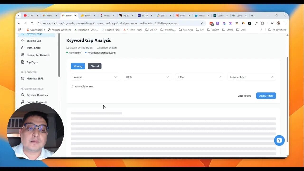 Keyword gap comparison between domains